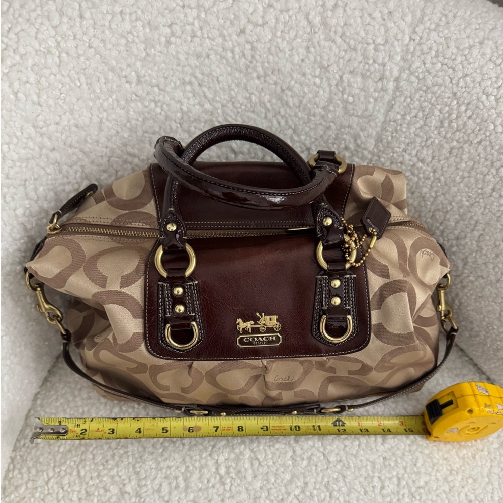 Coach Handbag - Picture 7 of 11